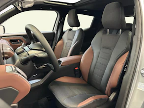 https://vehicle.imgix.net/4489940/849548b7-90b8-4126-bf20-4a89ab120e70.jpg