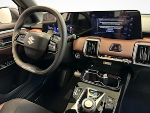 image du véhicule SUZUKI e Vitara Piz Sulai Top 4x4