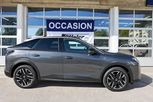 PEUGEOT 3008 1.2 Hybrid GT