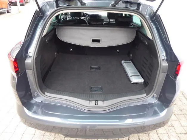 RENAULT Mégane Grandtour 1.5 Blue techno dCi Aut.