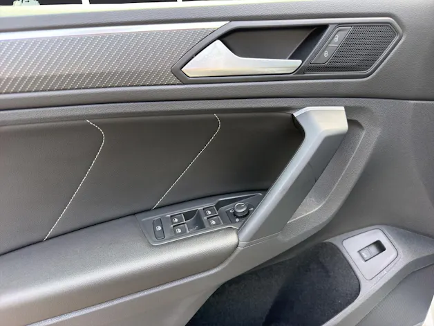 VW Tiguan 2.0 TSI R-Line DSG