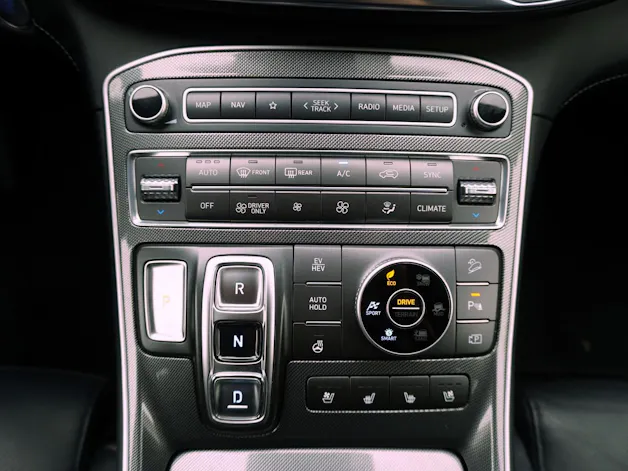 HYUNDAI Santa Fe 1.6 T-GDi PHEV Premium
