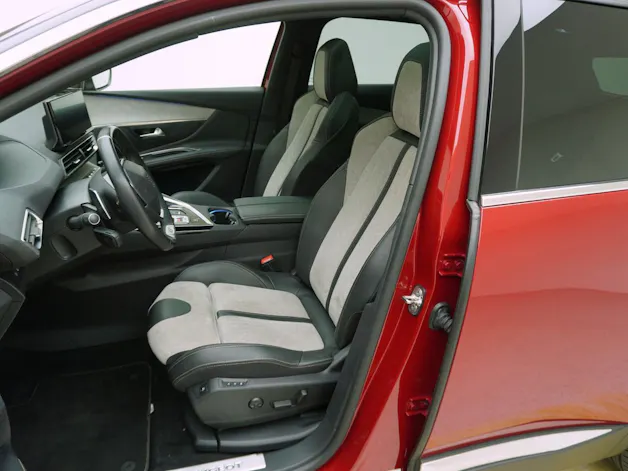 PEUGEOT 3008 1.6 Plug-in Hybrid4 GT Pack