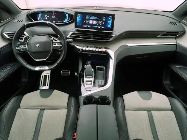 PEUGEOT 3008 1.6 Plug-in Hybrid4 GT Pack