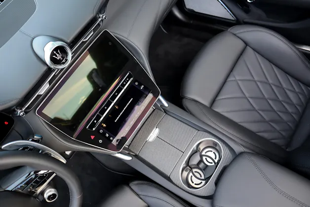 MASERATI GranCabrio Modena