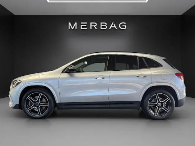 MERCEDES-BENZ GLA 250 4Matic Swiss Star