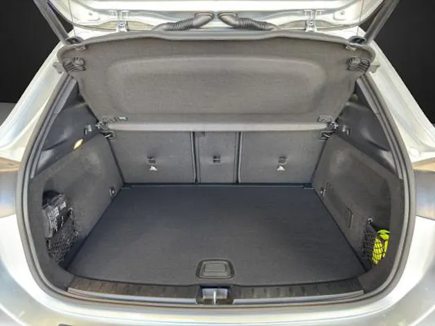 MERCEDES-BENZ GLA 250 4Matic Swiss Star