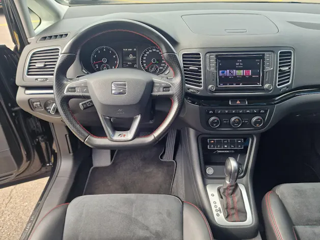 SEAT Alhambra 1.4 TSI DSG SWISS FR2