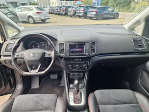 SEAT Alhambra 1.4 TSI DSG SWISS FR2