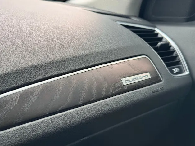 AUDI Q5 2.0 TDI quattro S-tronic