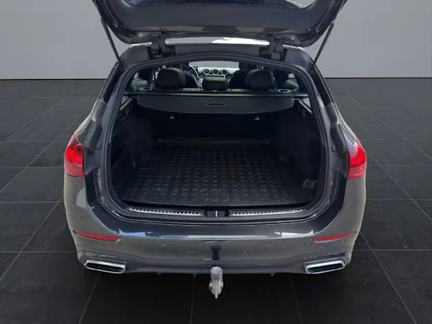 MERCEDES-BENZ C 220 d Swiss Star AMG Line 4matic Kombi