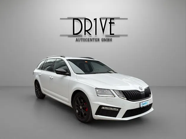 SKODA Octavia Combi 2.0 TSI RS DSG