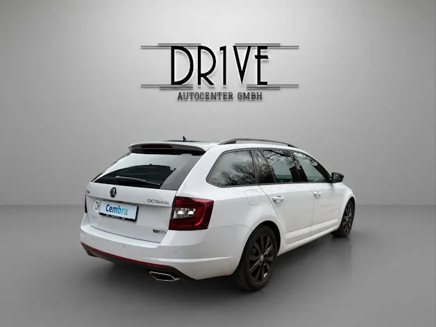 SKODA Octavia Combi 2.0 TSI RS DSG