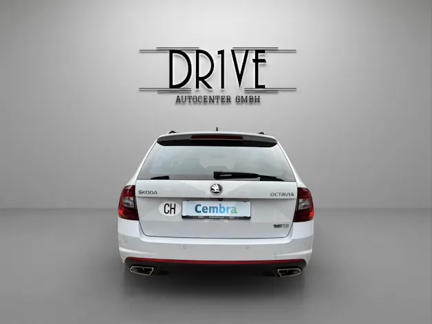 SKODA Octavia Combi 2.0 TSI RS DSG
