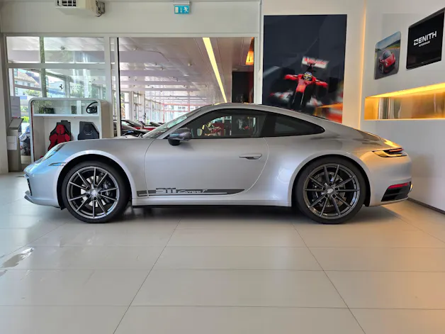 PORSCHE 911 Carrera T PDK