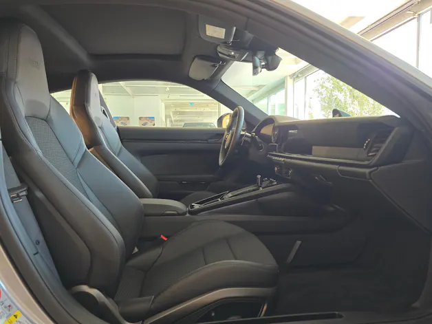PORSCHE 911 Carrera T PDK