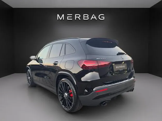 MERCEDES-BENZ GLA AMG 35 4Matic 8G-DCT