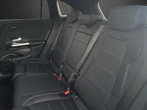 MERCEDES-BENZ GLA AMG 35 4Matic 8G-DCT