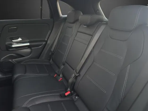 MERCEDES-BENZ GLA AMG 35 4Matic 8G-DCT