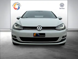 VW Golf 2.0 TDI Lounge 4Motion