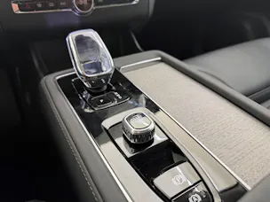 VOLVO XC90 2.0 T8 TE Plus Dark eAWD