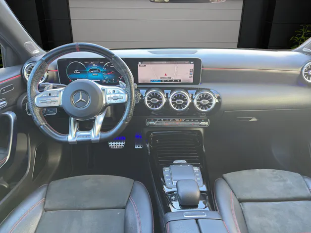MERCEDES-BENZ A 35 AMG 4Matic