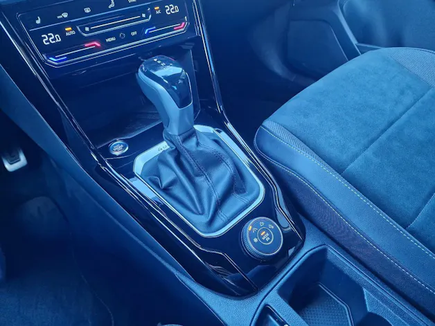 VW T-Roc 2.0 TSI R-Line DSG 4Motion