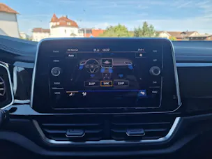 VW T-Roc 2.0 TSI R-Line DSG 4Motion