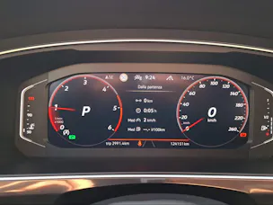 VW Tiguan 2.0 TDI SCR R-Line 4Motion DSG