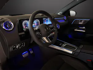 MERCEDES-BENZ GLA 250 4MATIC Swiss Star