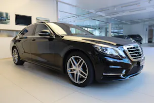 MERCEDES-BENZ S 500 4Matic 9G-Tronic AMG Line