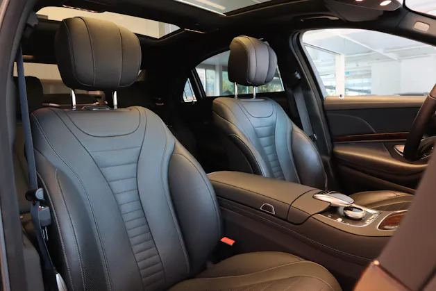 MERCEDES-BENZ S 500 4Matic 9G-Tronic AMG Line
