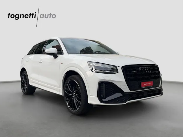 AUDI Q2 40 TFSI S line Attraction quattro S-tronic