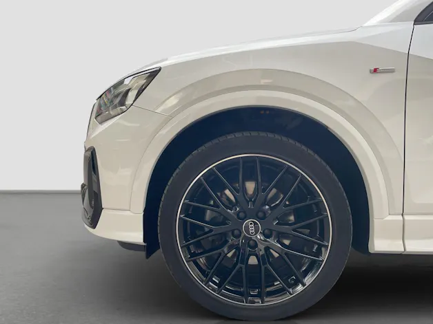 AUDI Q2 40 TFSI S line Attraction quattro S-tronic