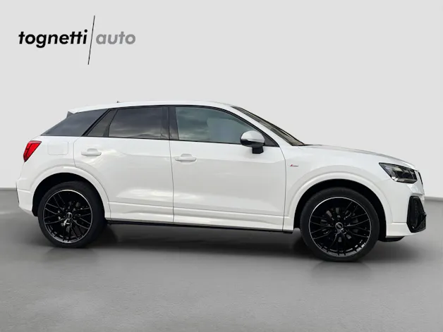 AUDI Q2 40 TFSI S line Attraction quattro S-tronic