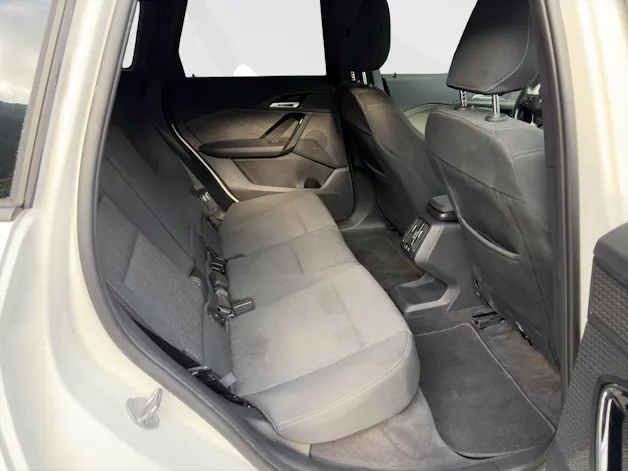 BMW iX1 xDrive30