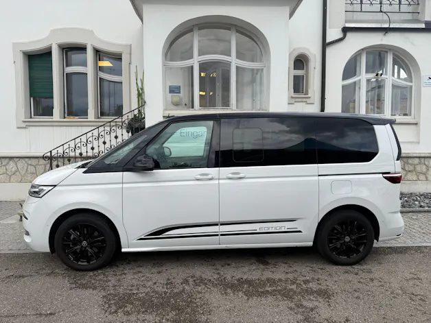 VW Multivan kurz 2.0 TDI Life Edition DSG Navigationssystem Volkswagen original