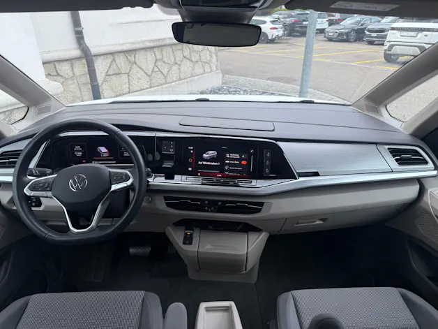 VW Multivan kurz 2.0 TDI Life Edition DSG Navigationssystem Volkswagen original