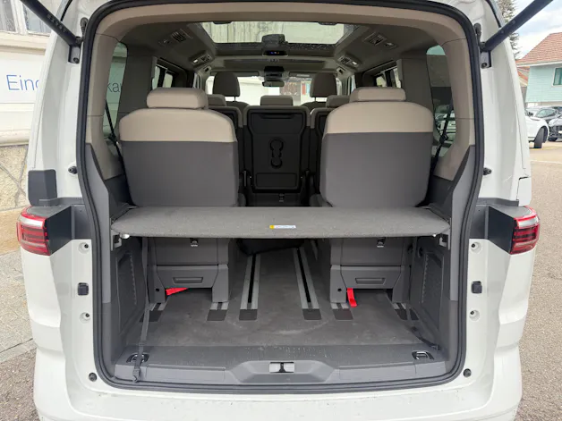 VW Multivan kurz 2.0 TDI Life Edition DSG Navigationssystem Volkswagen original