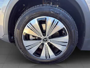 MERCEDES-BENZ EQA 300 4Matic