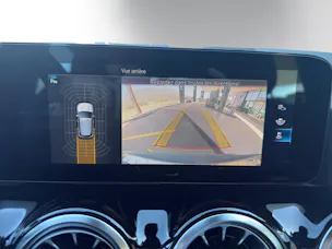MERCEDES-BENZ EQA 300 4Matic