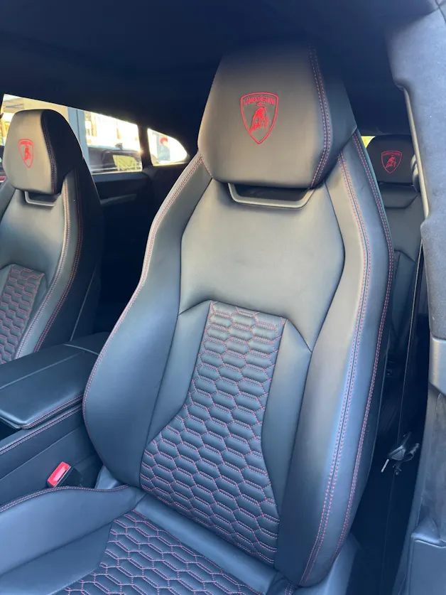 Lamborghini Urus 636