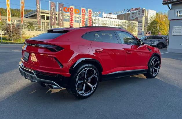 Lamborghini Urus 636