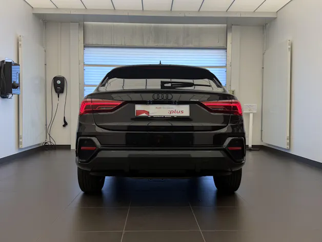 AUDI Q3 40 TFSI quattro S-tronic