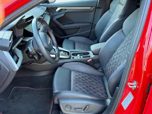 AUDI S3 Sportback quattro S tronic 310PS