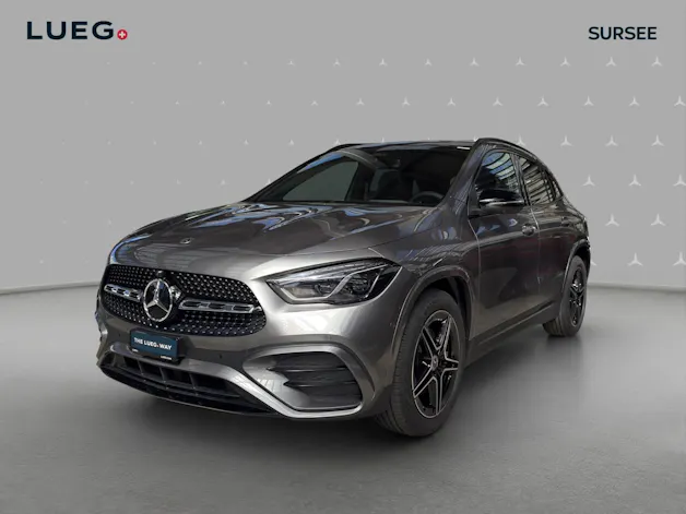 MERCEDES-BENZ GLA 200 Night Star 7G-DCT