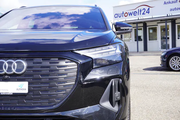 AUDI Q4 e-tron 50 quattro S-LINE!!!