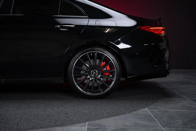 MERCEDES-BENZ CLA 35 AMG 4matic / 360°Kamera / Ambientebeleuchtung