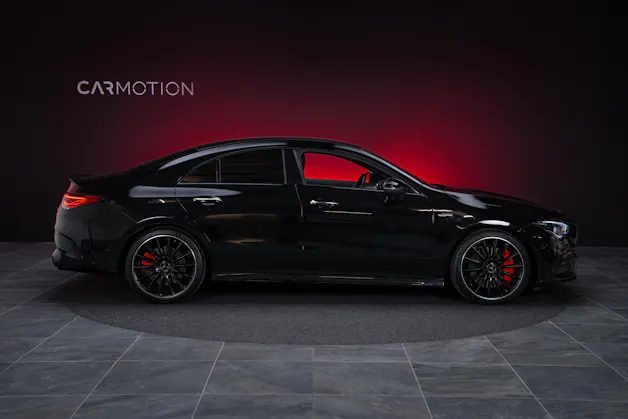 MERCEDES-BENZ CLA 35 AMG 4matic / 360°Kamera / Ambientebeleuchtung