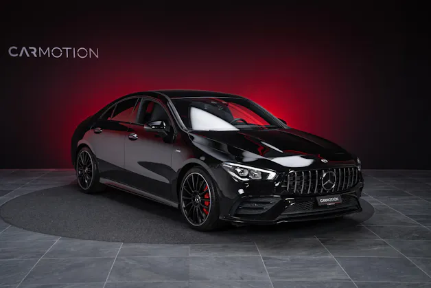 MERCEDES-BENZ CLA 35 AMG 4matic / 360°Kamera / Ambientebeleuchtung